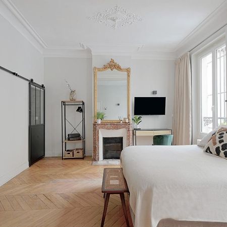 Studio Quartier Champs Elysees 2 Free Netflix Paris Ngoại thất bức ảnh